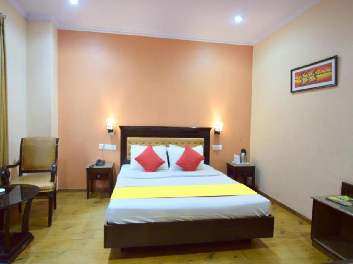 Hotel Marc 심라 외부 사진