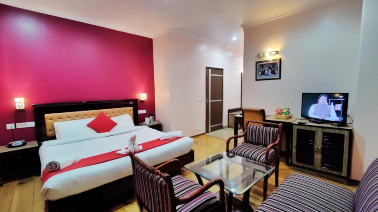 Hotel Marc 심라 외부 사진