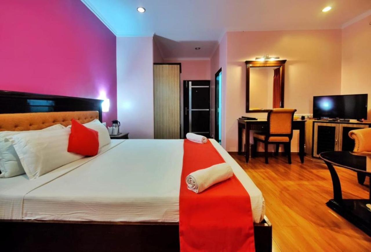 Hotel Marc 심라 외부 사진