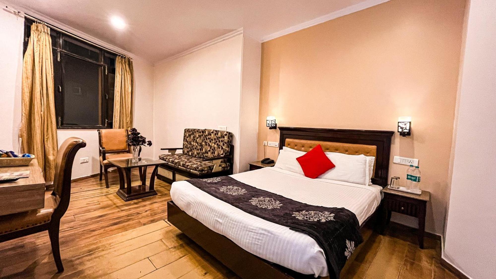 Hotel Marc 심라 외부 사진