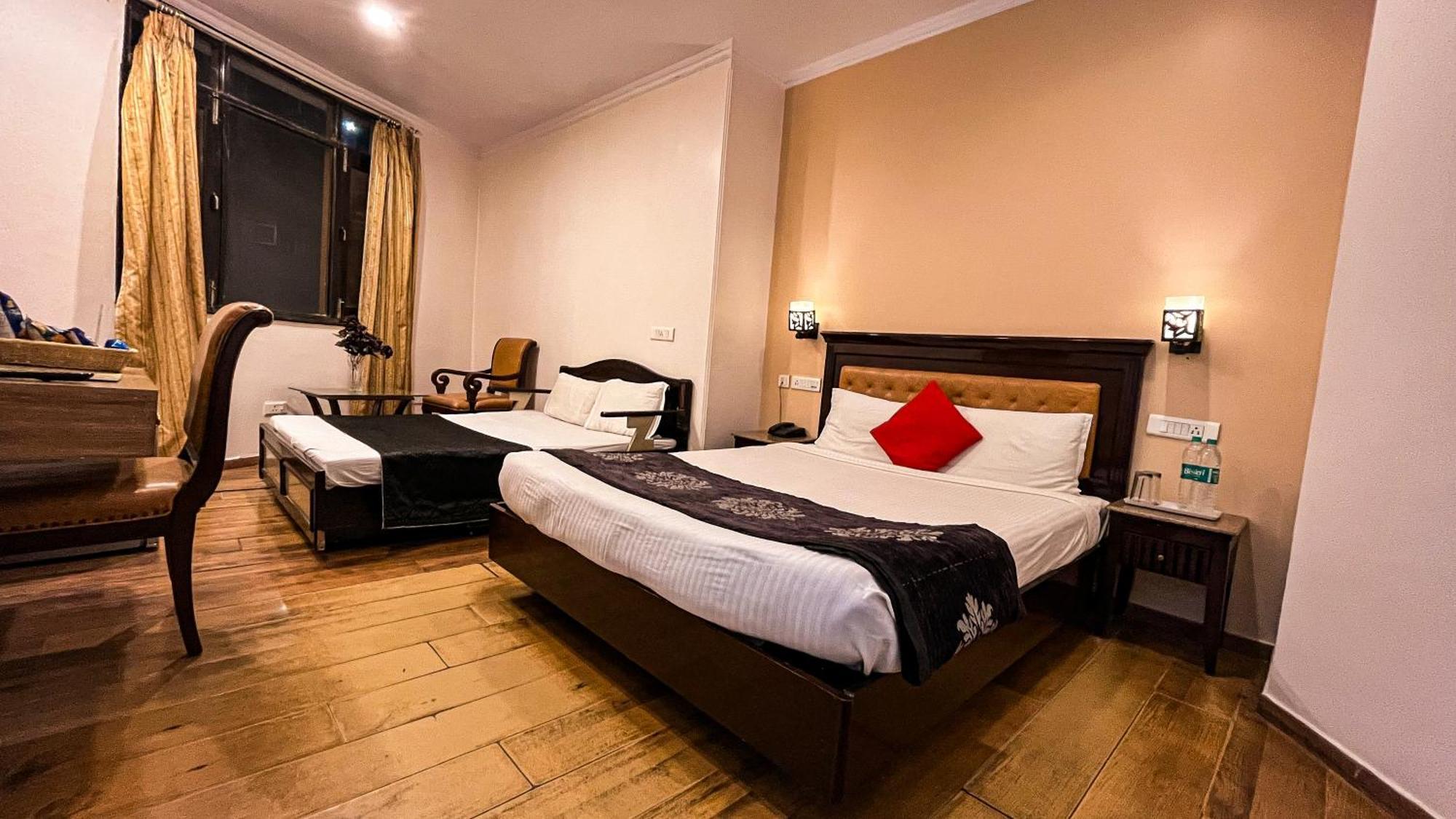 Hotel Marc 심라 외부 사진