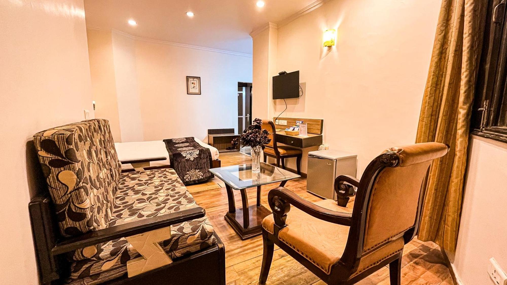 Hotel Marc 심라 외부 사진